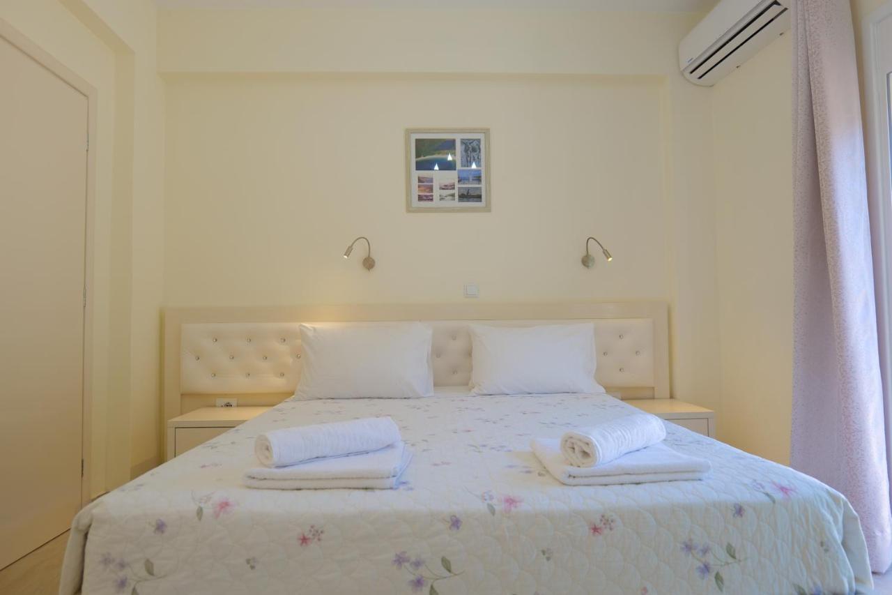 Sunny Holiday Sarandë Exterior foto